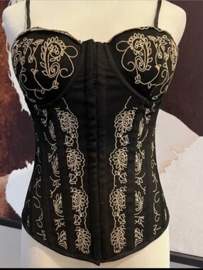 90s Vintage CR Premium Black & Cream Embroided Corset Gold Hardware Underlined